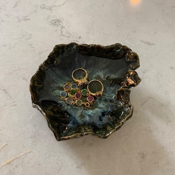 Stunning Handmade Trinket Dish - Picture 6 of 9